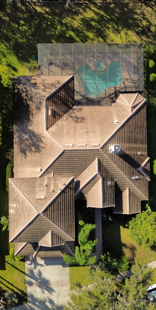 Before and after Roof Cleaning